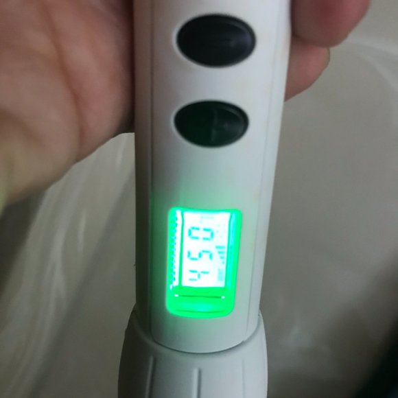 L’Ange Lustré Curling Titanium Wand | 25 MM = 1IN - Picture 6 of 6